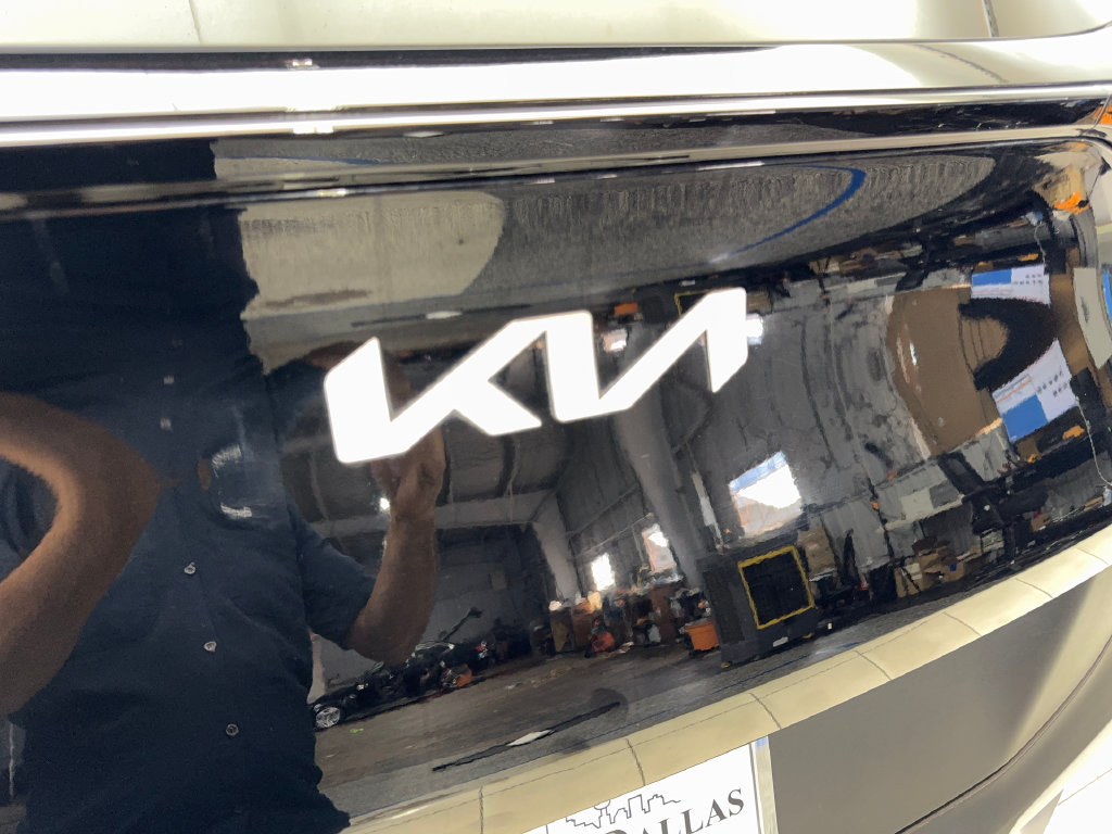 Used 2024 Kia Sportage EX FWD image 22