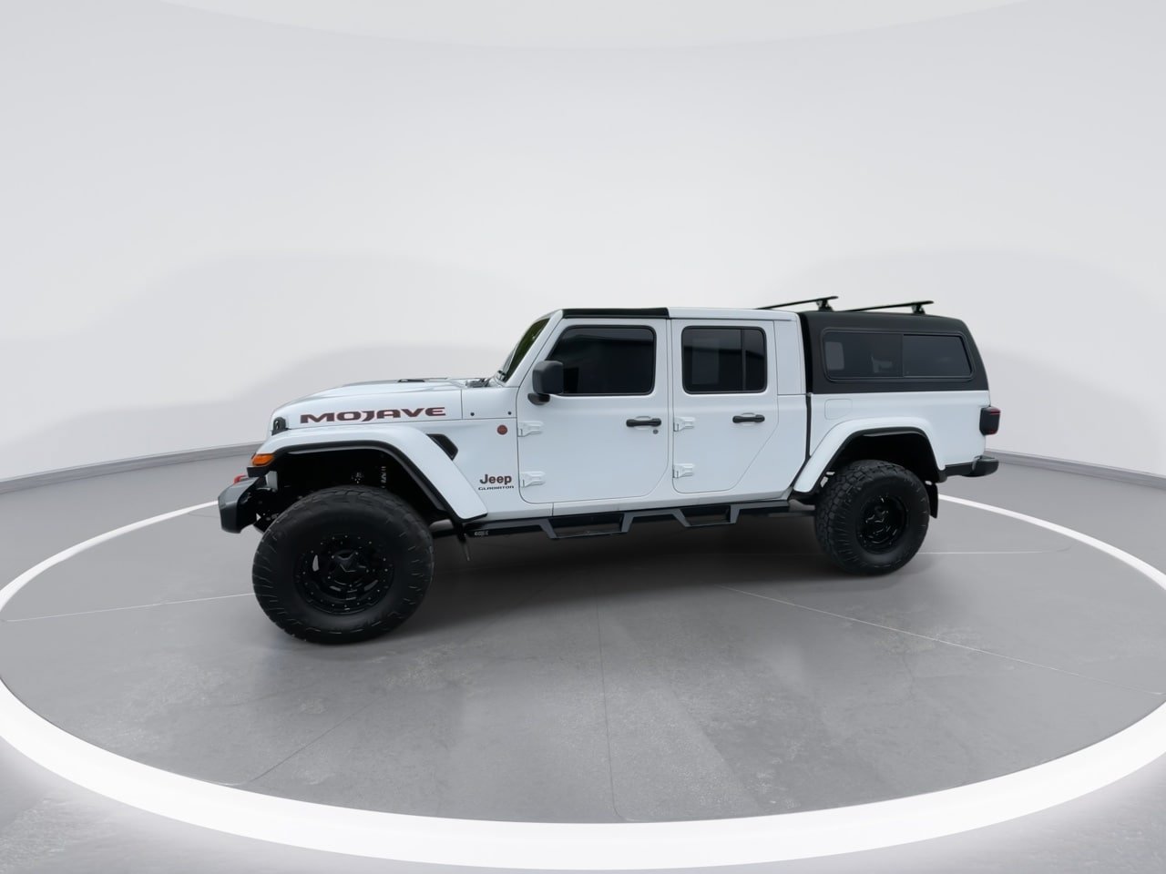 Used 2022 Jeep Gladiator Mojave w/ LED Lighting Group AWD/4WD image 9