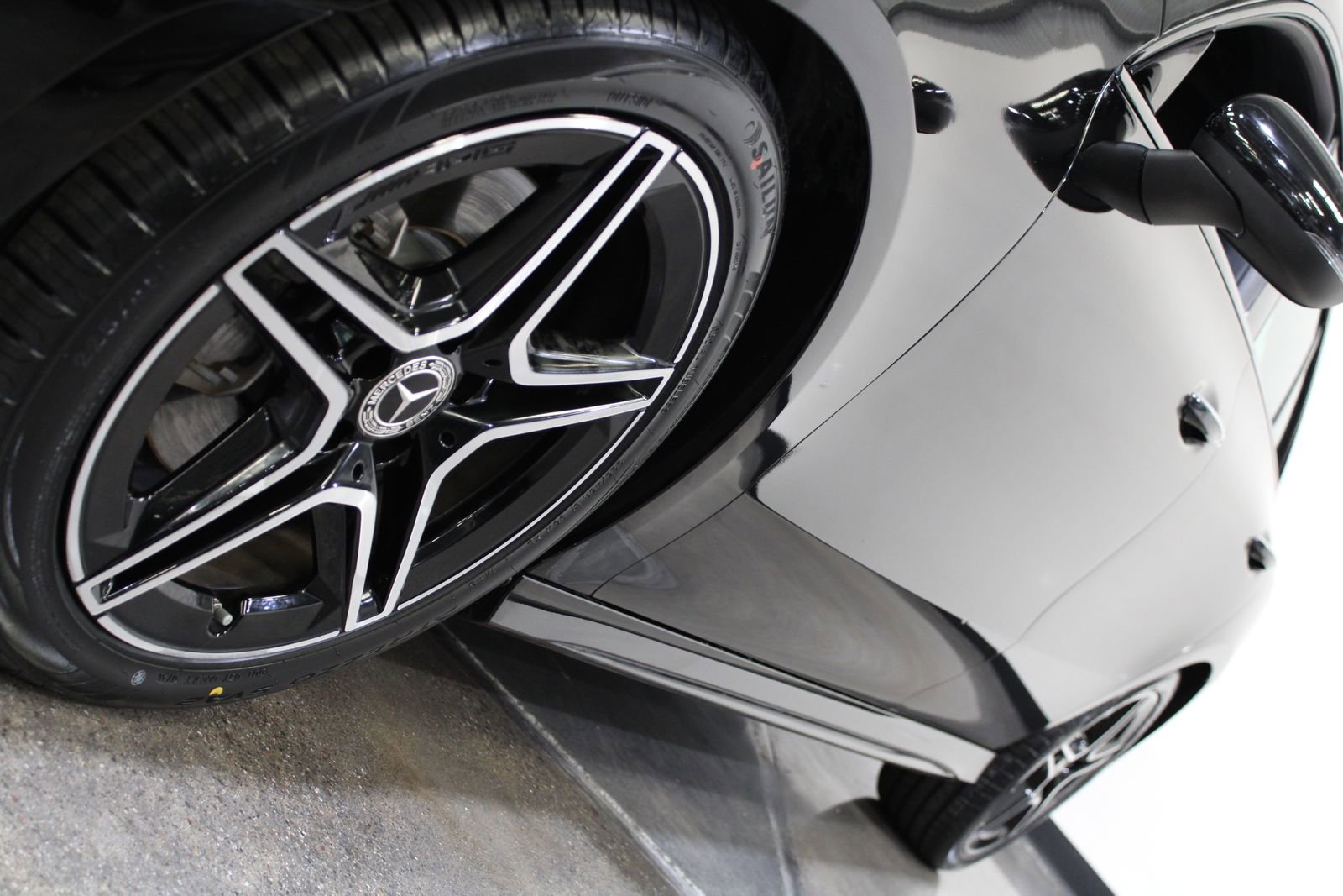 Used 2021 Mercedes-Benz CLA 250 image 7