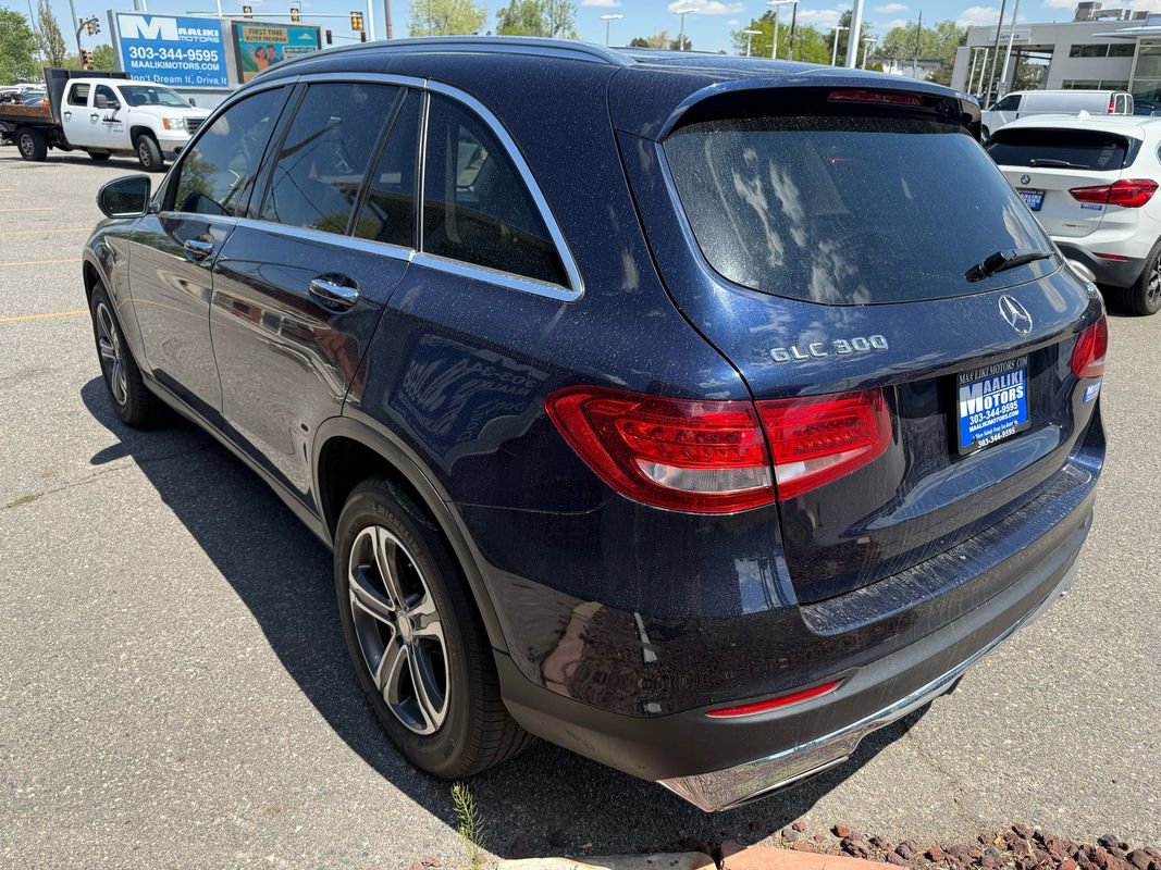 Used 2016 Mercedes-Benz GLC 300 4MATIC image 5