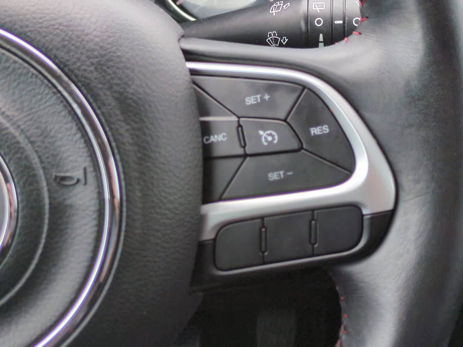Used 2019 Jeep Compass Trailhawk AWD/4WD image 24
