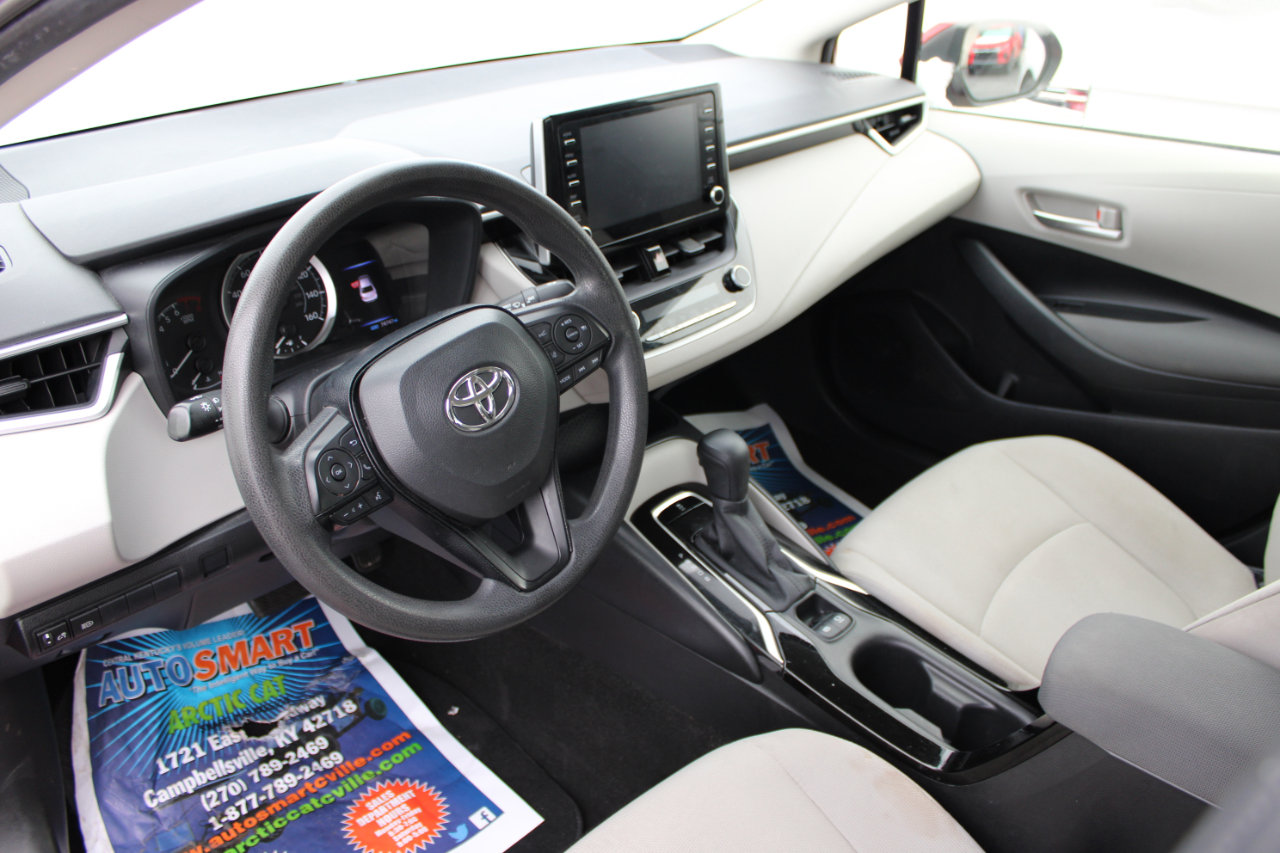 Used 2020 Toyota Corolla LE image 11