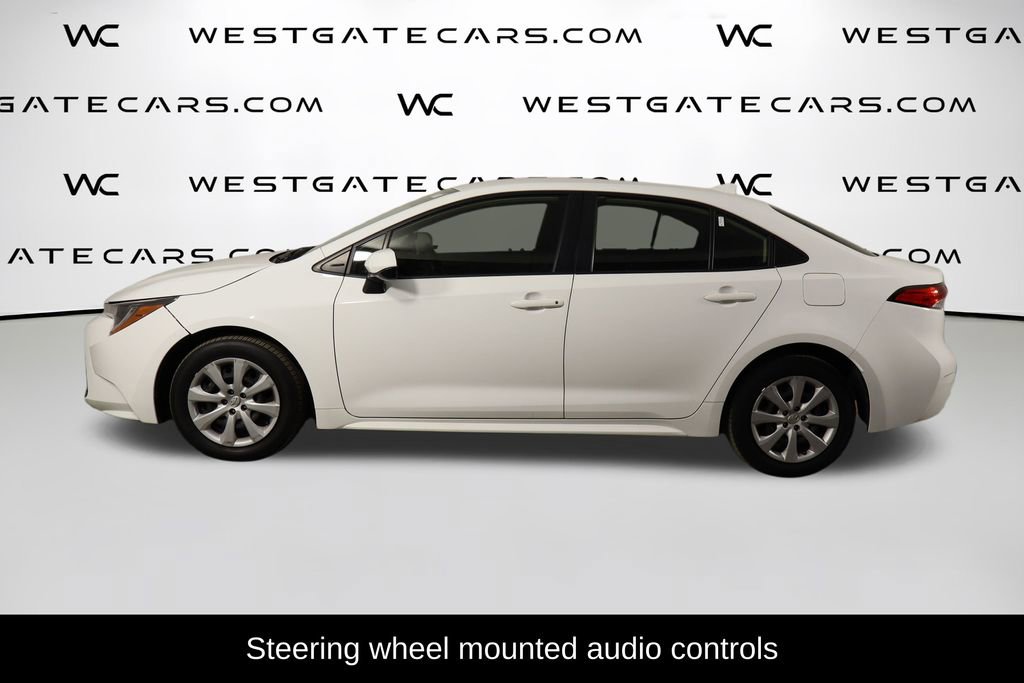 Used 2023 Toyota Corolla LE image 5