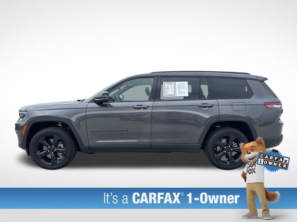 Used 2025 Jeep Grand Cherokee L Altitude AWD/4WD image 3