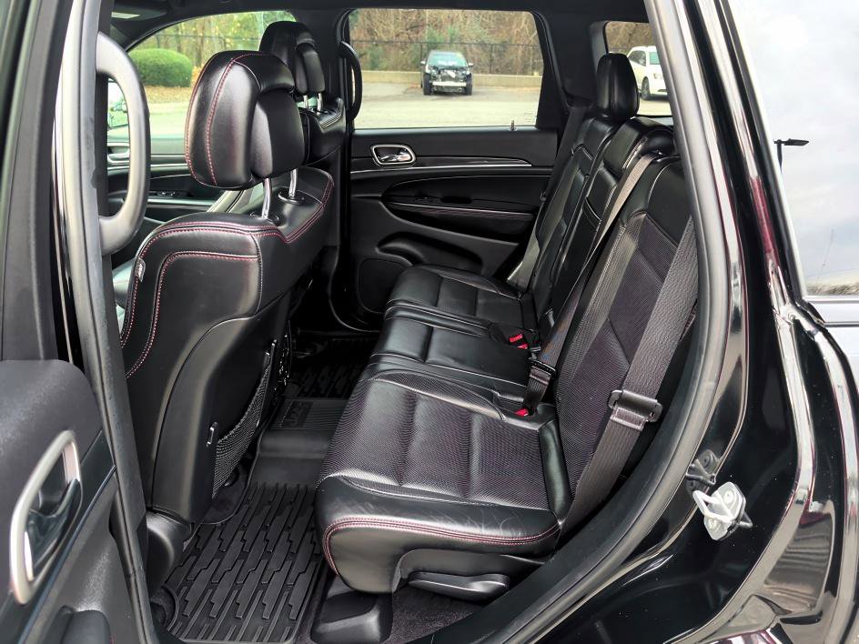 Used 2018 Jeep Grand Cherokee Trailhawk w/ Trailhawk Luxury Group image 9