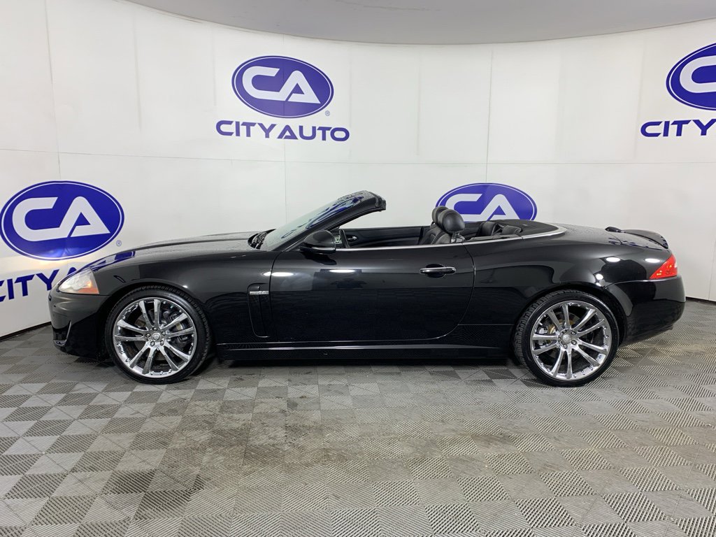 Used 2010 Jaguar XK Convertible image 39