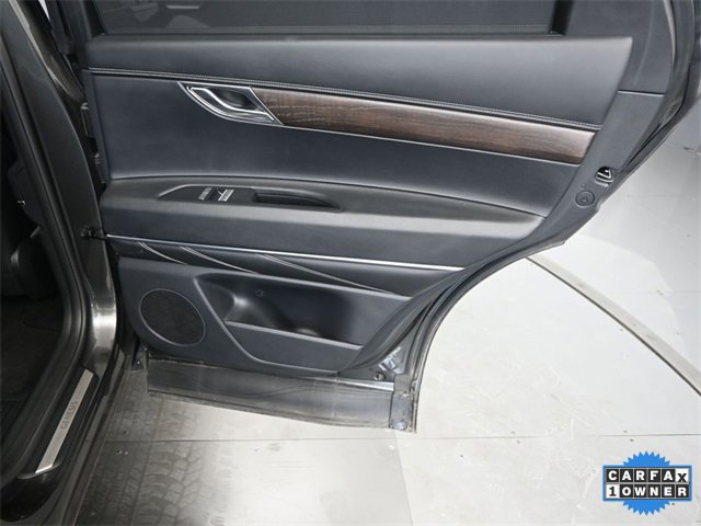 Used 2024 Genesis GV80 2.5T image 19