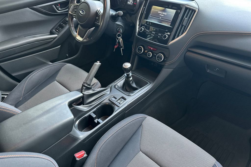 Used 2022 Subaru Crosstrek 2.0i Premium image 16