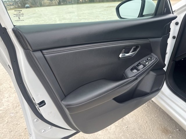 Used 2024 Nissan Sentra SV image 15