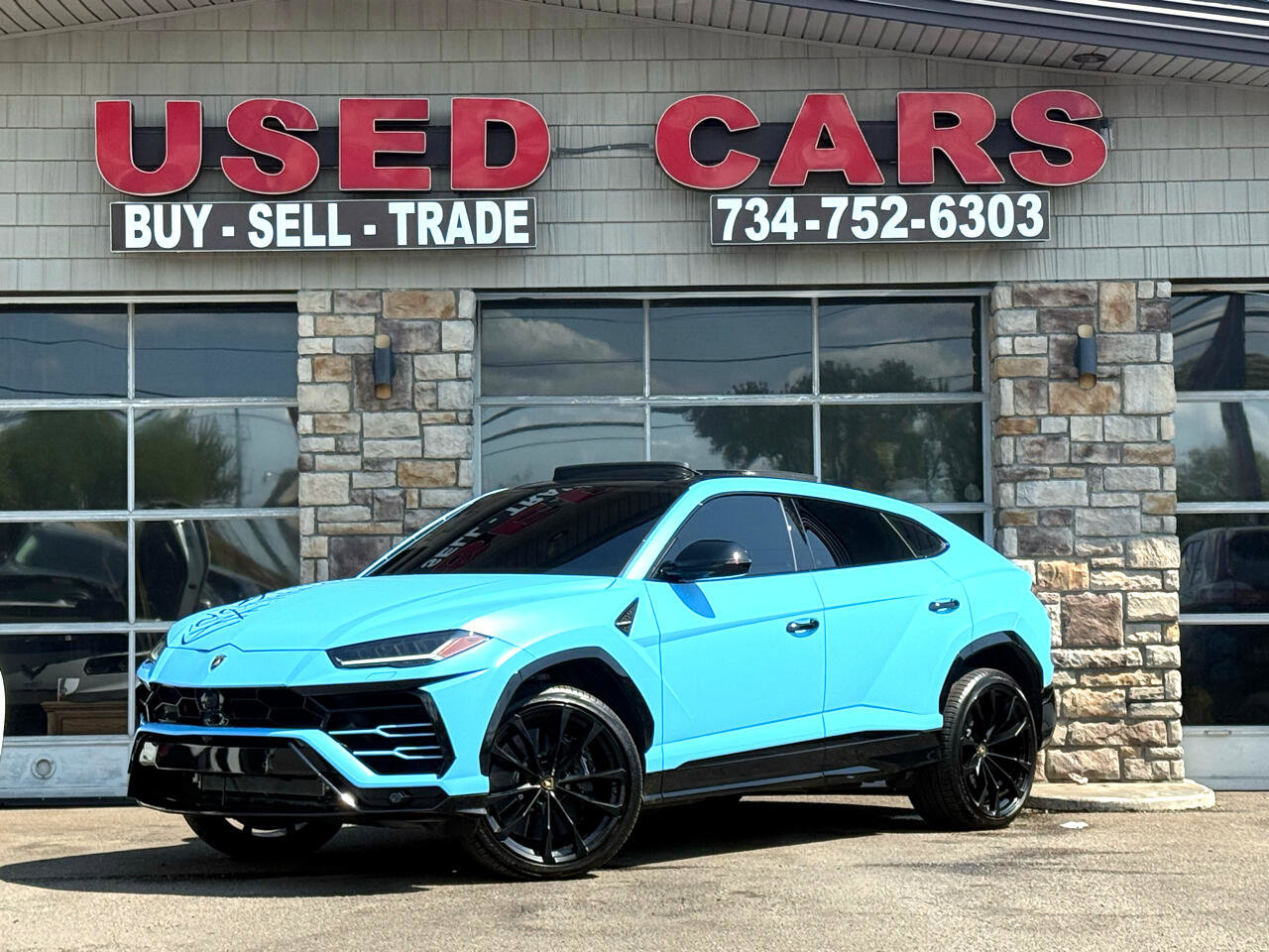 Used 2022 Lamborghini Urus