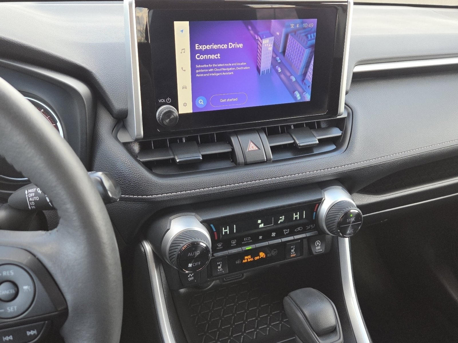 Used 2025 Toyota RAV4 XLE w/ Convenience Package image 29