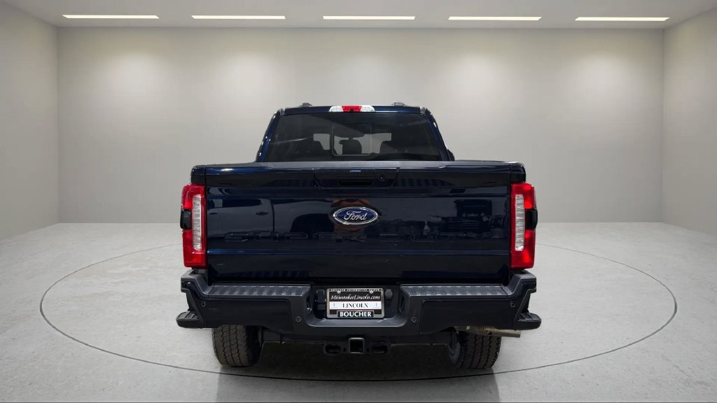Used 2024 Ford F250 Lariat w/ Lariat Ultimate Package AWD/4WD image 4