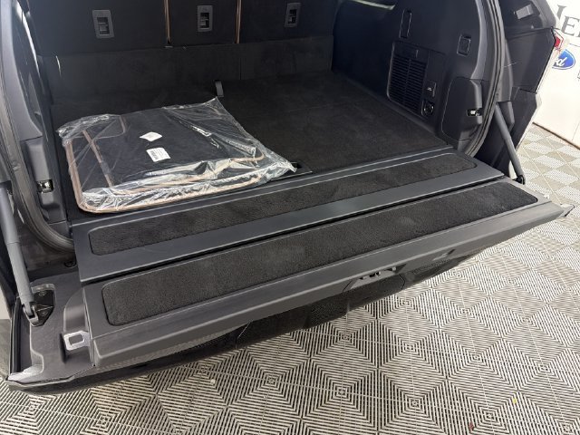 New 2027 Lincoln Navigator L Black Label AWD/4WD image 26