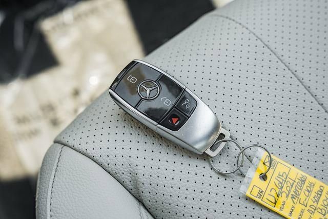 Used 2021 Mercedes-Benz E 450 4MATIC Sedan image 41