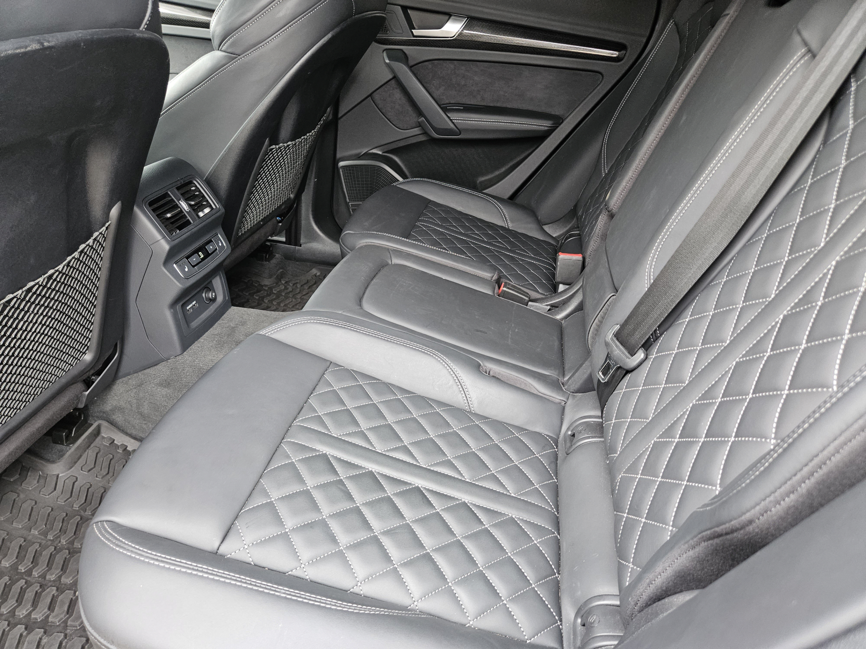 Used 2024 Audi SQ5 Prestige AWD/4WD image 21