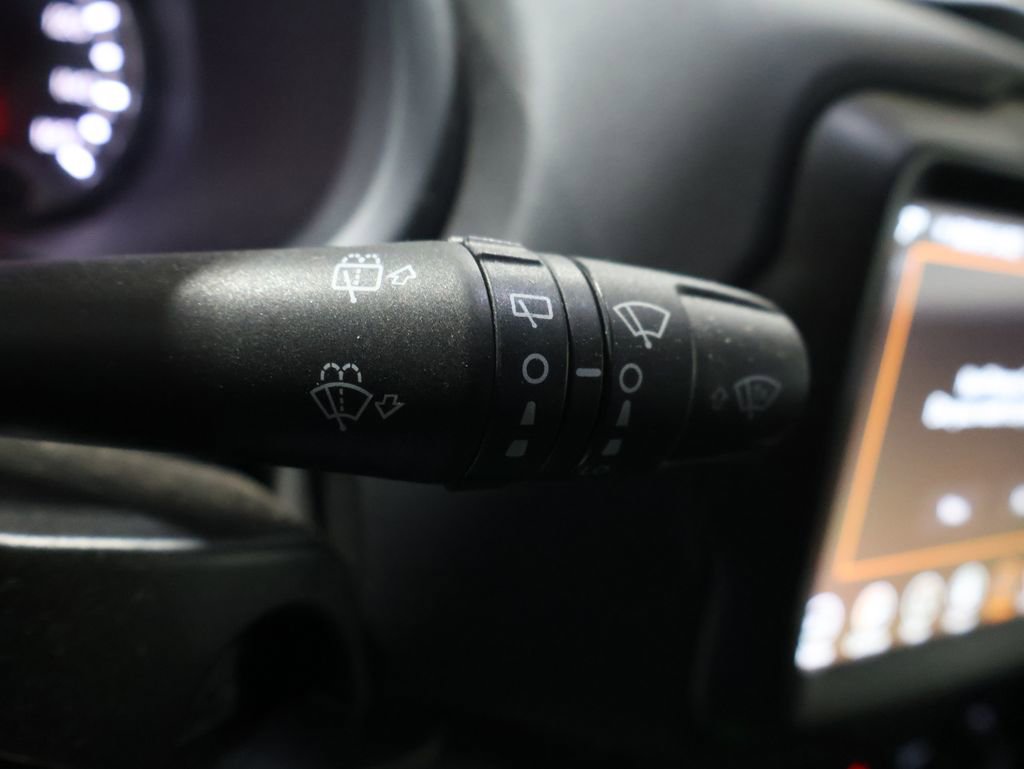 Used 2022 Jeep Renegade Altitude image 37