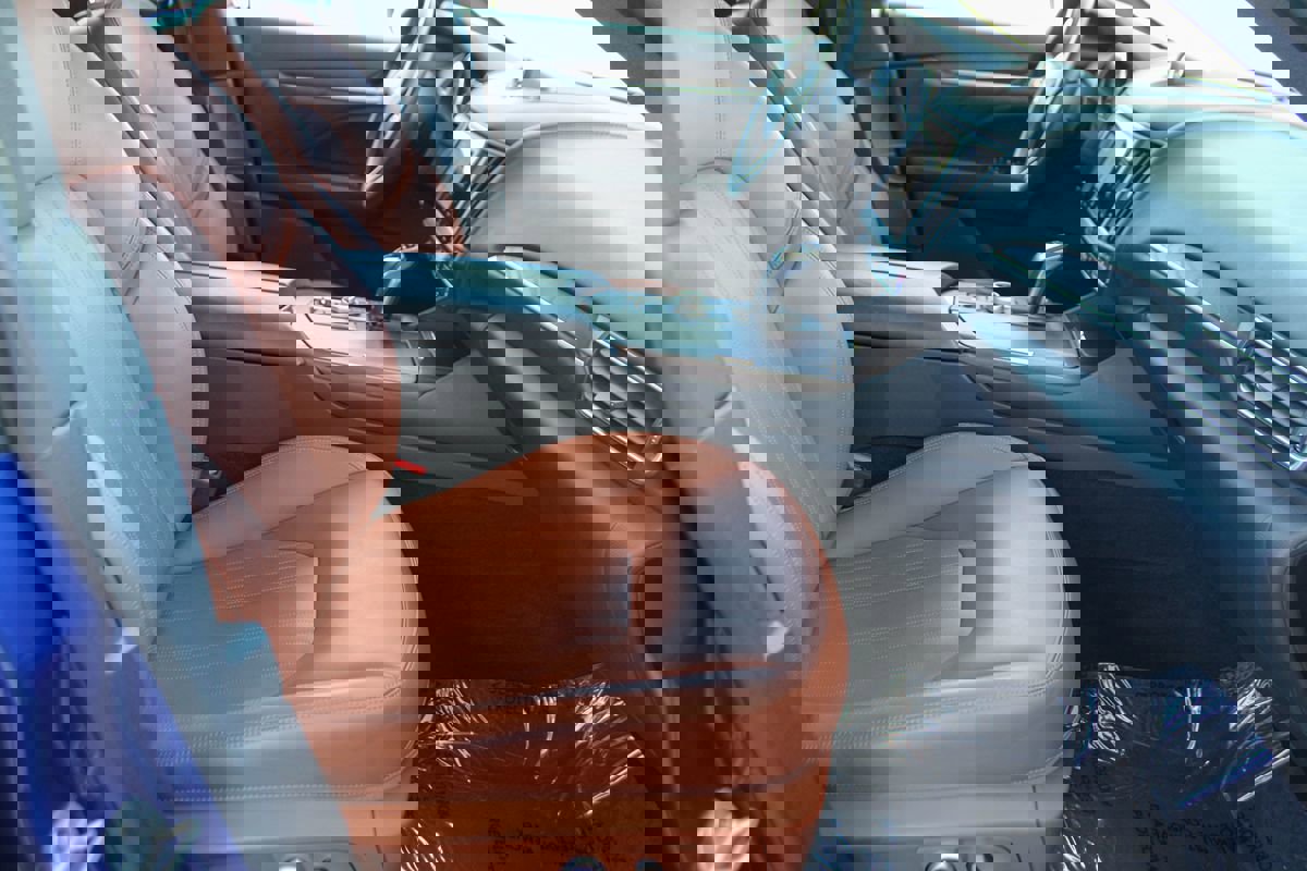 Used 2023 Maserati Levante GT image 18