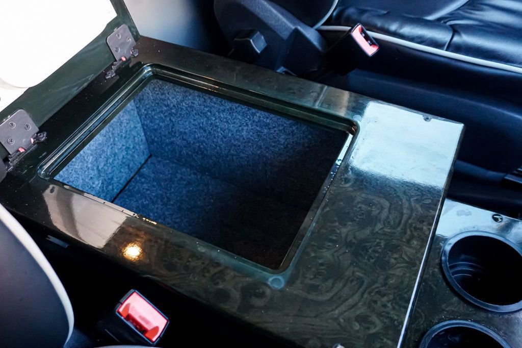 Used 2014 Mercedes-Benz Sprinter 2500 image 83