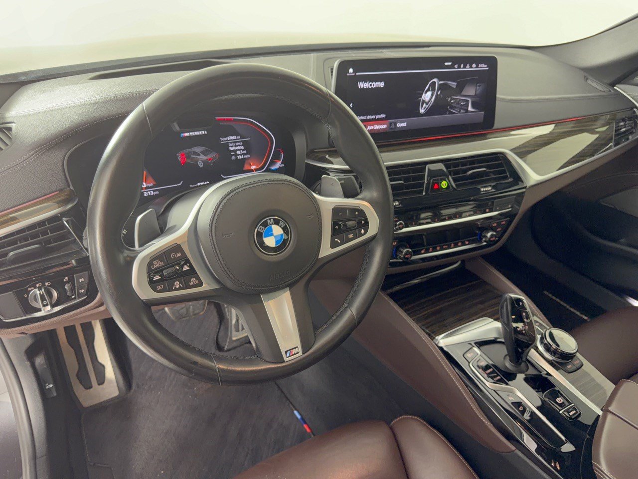 Used 2021 BMW M550i xDrive w/ Executive Package AWD/4WD image 4