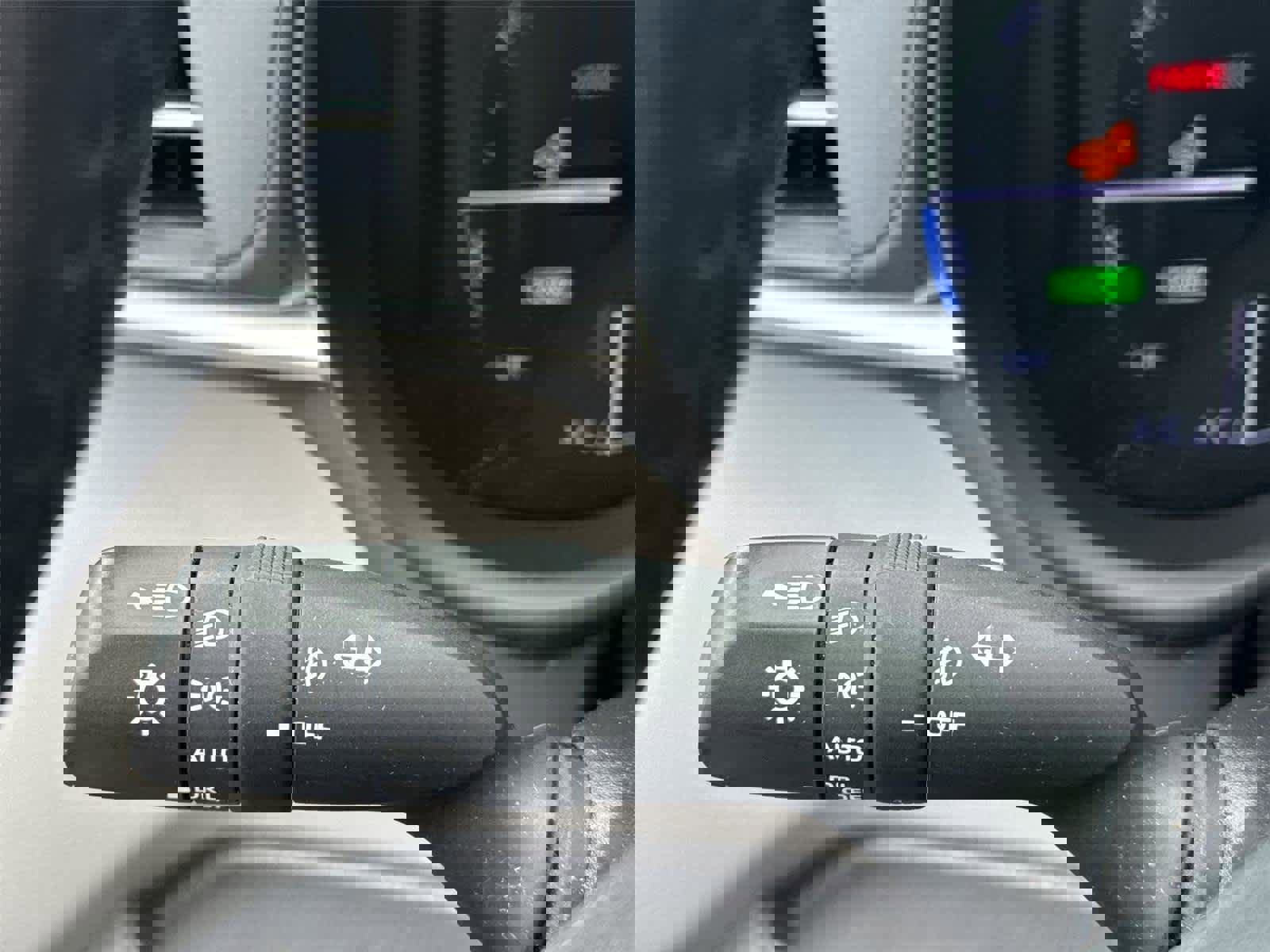 Used 2021 Toyota Sienna XLE w/ XLE Plus Package image 22