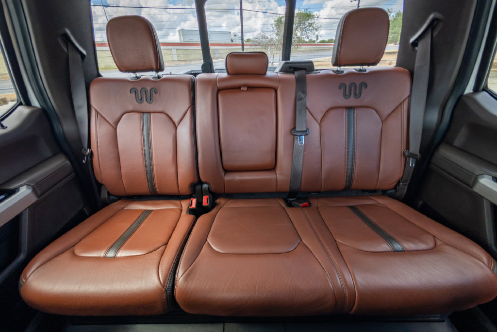 Certified 2021 Ford F250 King Ranch w/ King Ranch Ultimate Package AWD/4WD image 19