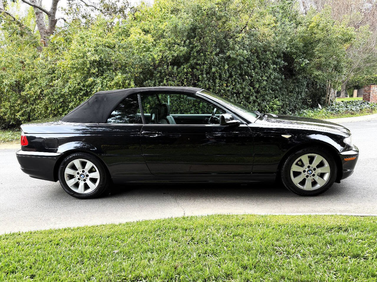 Used 2005 BMW 325Ci Convertible RWD image 11