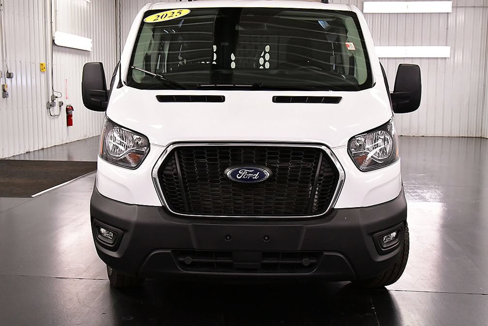 Used 2025 Ford Transit 250 Low Roof w/ Exterior Upgrade Package RWD image 2