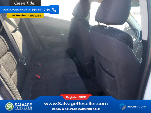 Used 2015 Chevrolet Cruze LT image 13