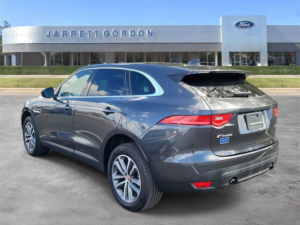 Used 2020 Jaguar F-PACE Premium image 3