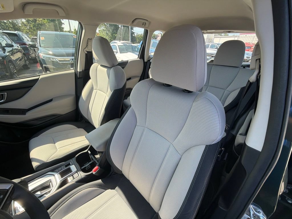 Certified 2024 Subaru Forester AWD/4WD image 13
