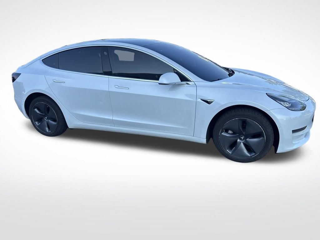 Used 2019 Tesla Model 3 Mid Range RWD image 6