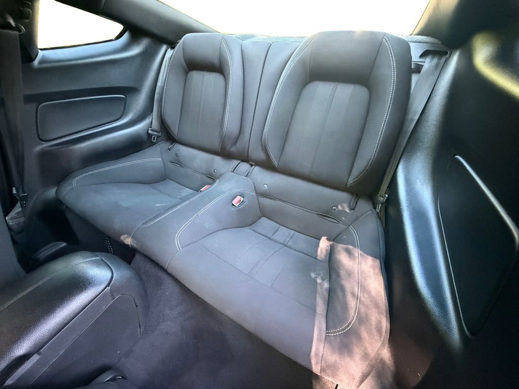 Used 2022 Ford Mustang Coupe RWD image 14
