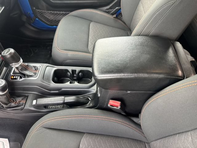 Used 2021 Jeep Gladiator Mojave w/ LED Lighting Group AWD/4WD image 22