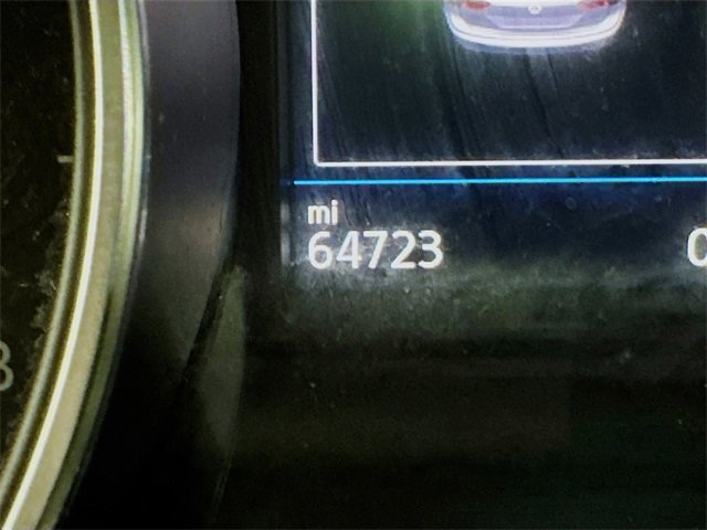 Used 2021 Volkswagen Tiguan SE w/ Panoramic Sunroof Package image 19