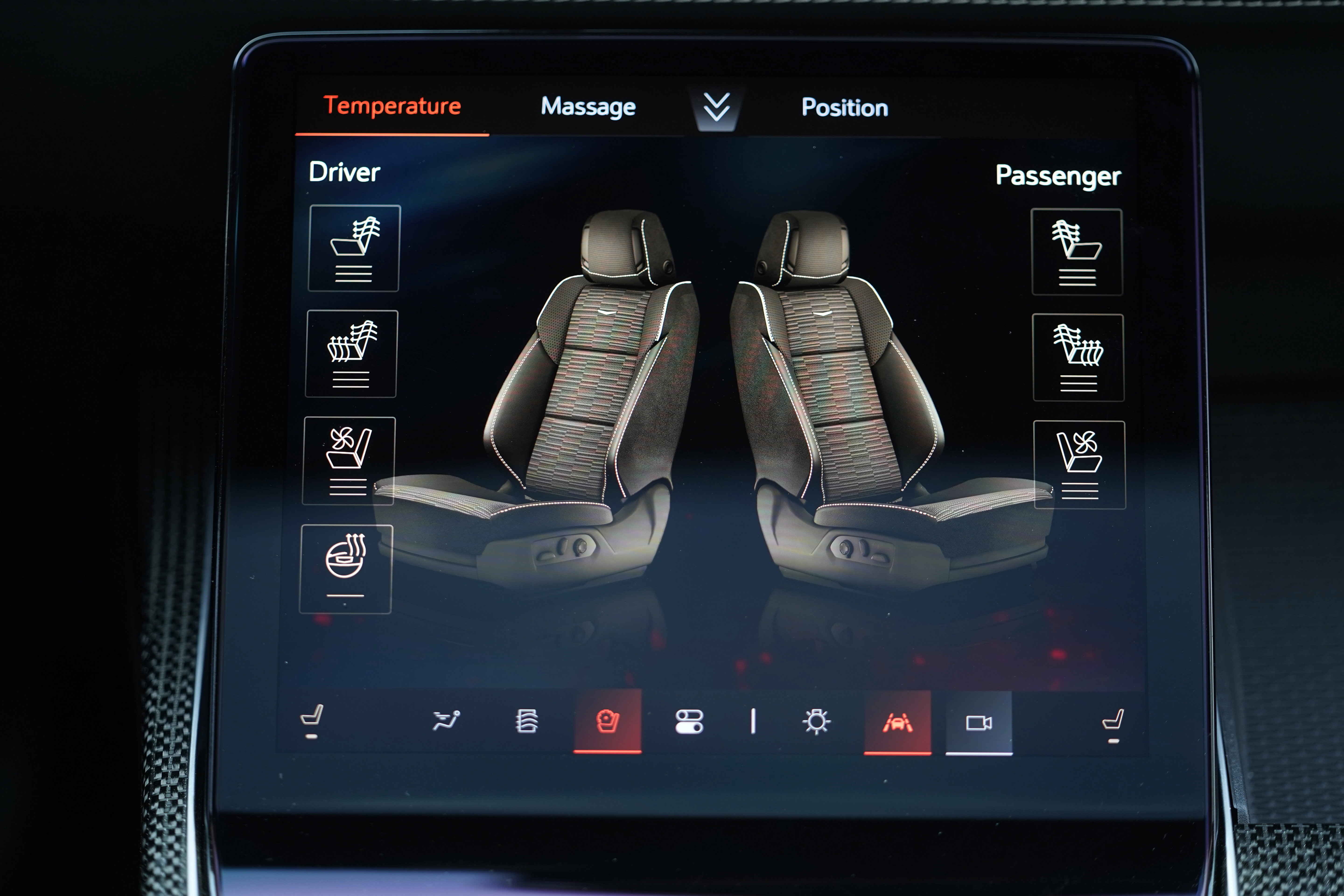 Used 2025 Cadillac Escalade V w/ LPO, Floor Liner Package image 42