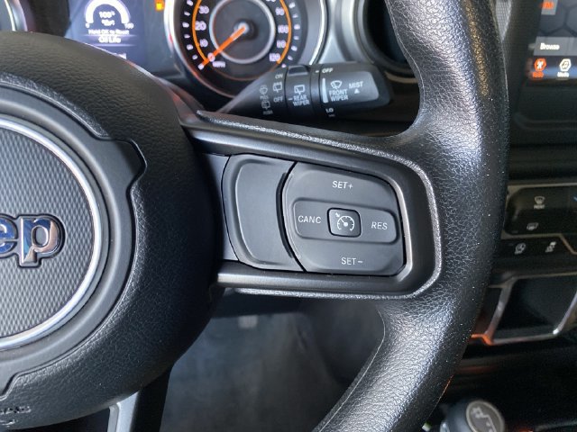 Used 2023 Jeep Wrangler Sport AWD/4WD image 27