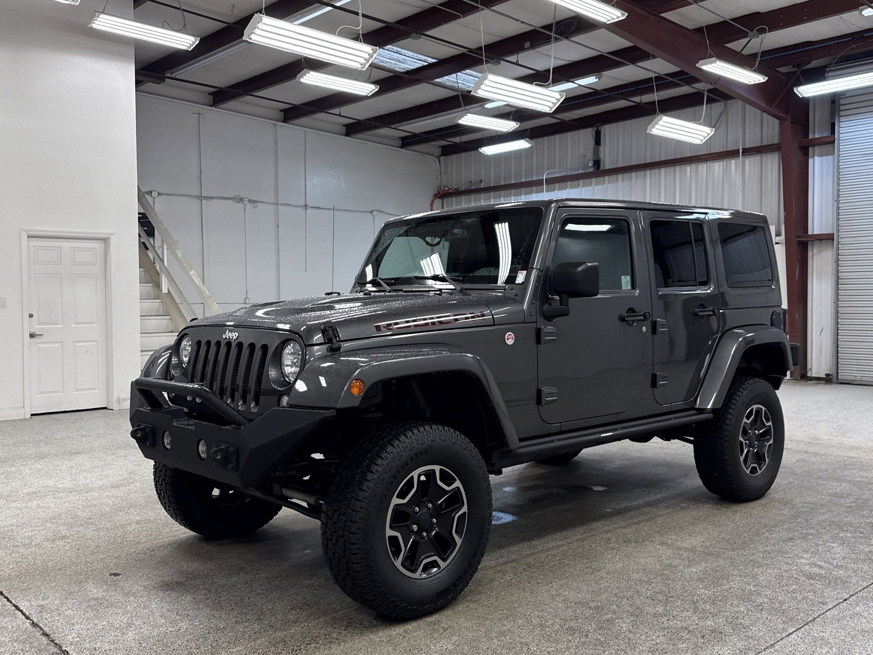 Used 2016 Jeep Wrangler Unlimited Rubicon image 1