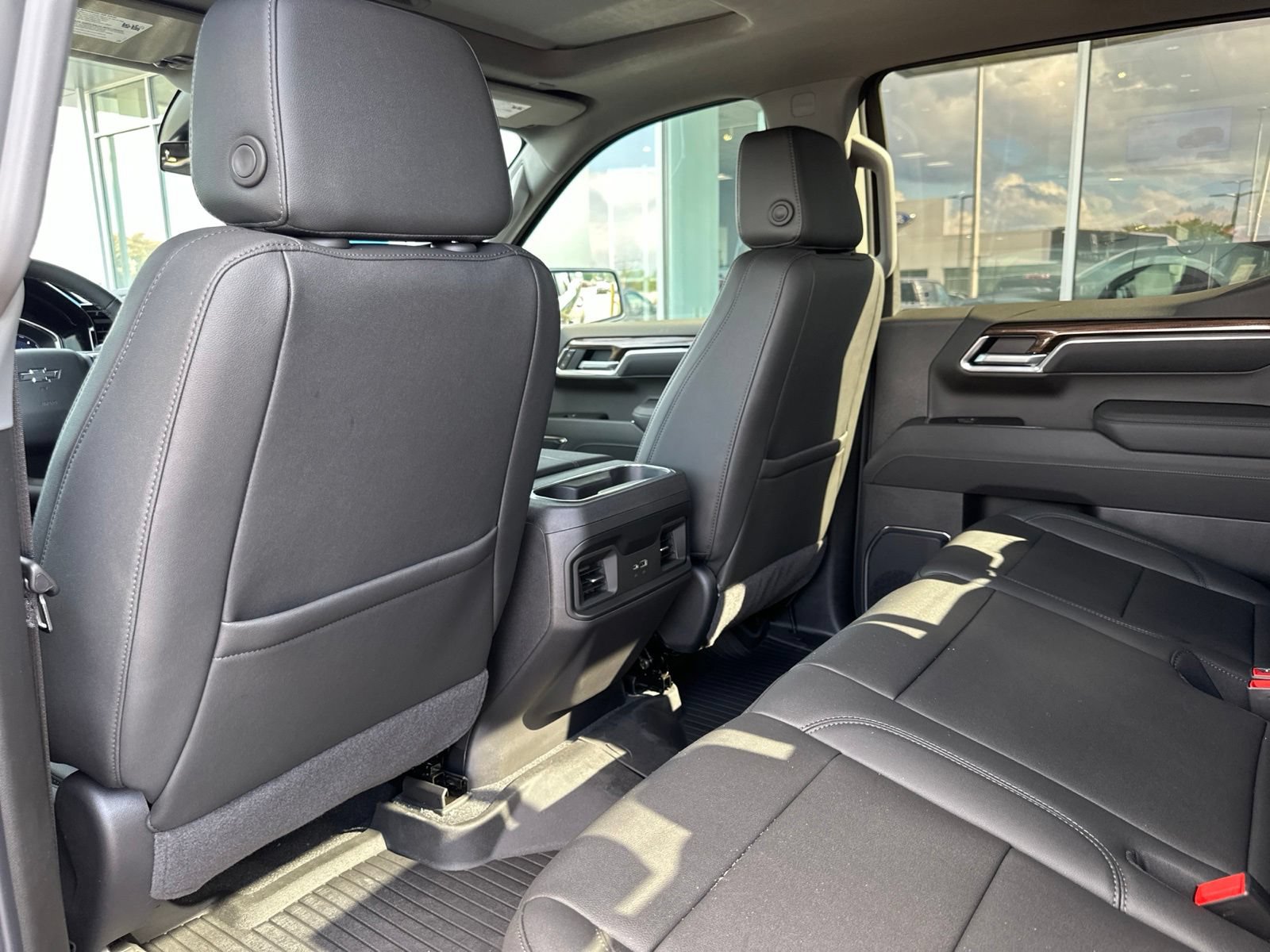 New 2026 Chevrolet Silverado 1500 LT Trail Boss w/ LT Trail Boss Premium Package AWD/4WD image 16