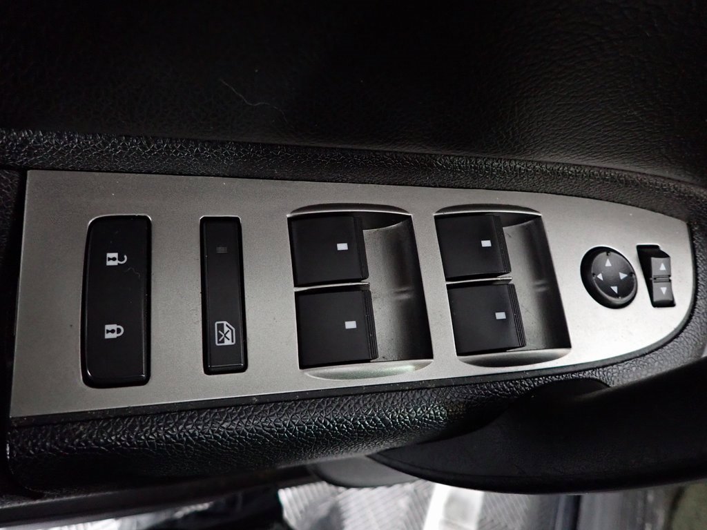 Used 2011 GMC Sierra 1500 SLE w/ Power Tech Package image 14