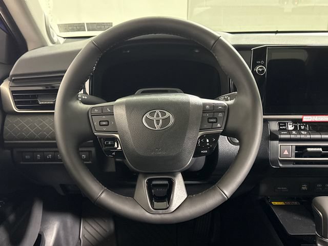 New 2026 Toyota Camry XLE AWD/4WD image 14