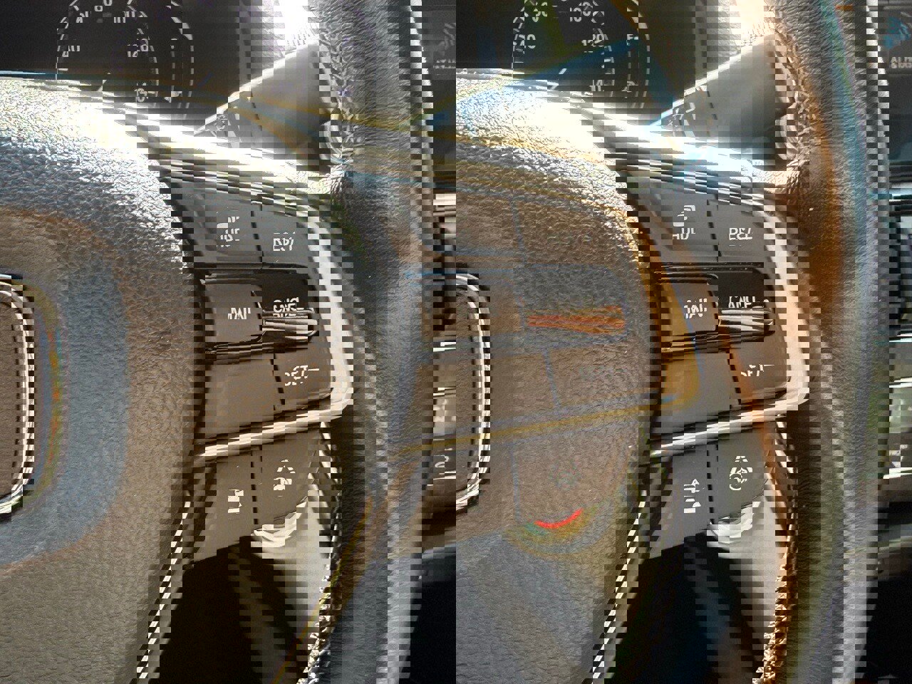 Used 2018 Honda Accord Touring image 14