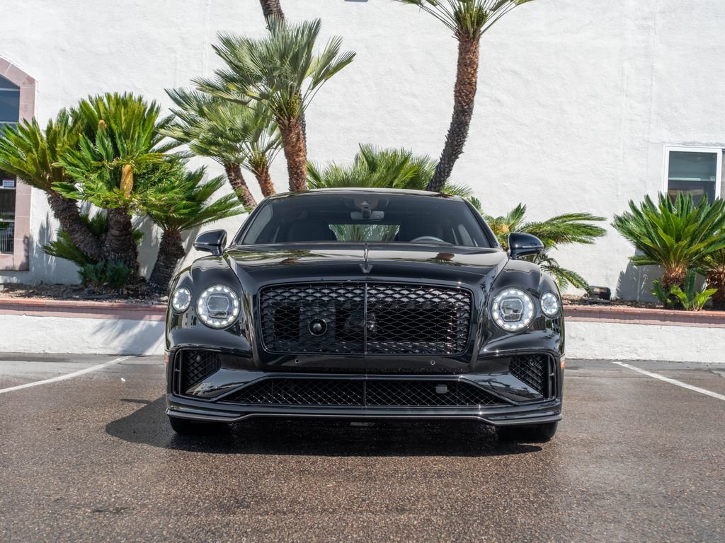 Used 2025 Bentley Flying Spur Plug-In Hybrid AWD/4WD image 40
