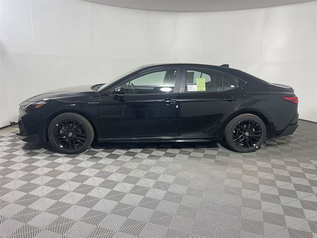 New 2026 Toyota Camry SE w/ Convenience Package AWD/4WD image 4