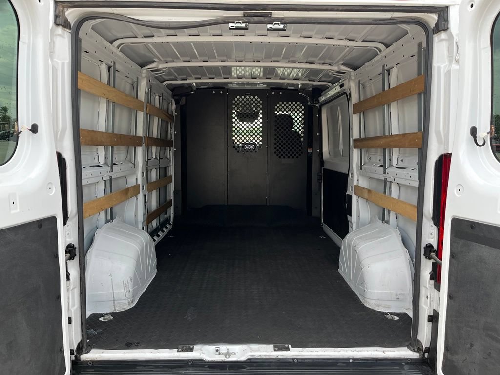 Used 2025 RAM ProMaster 2500 w/ U-Haul Equipment Group FWD image 16