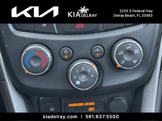 Used 2018 Chevrolet Trax LT w/ Driver Confidence Package FWD image 22
