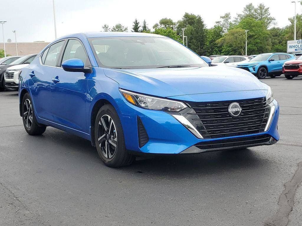 Used 2024 Nissan Sentra SV w/ All-Weather Package FWD image 2