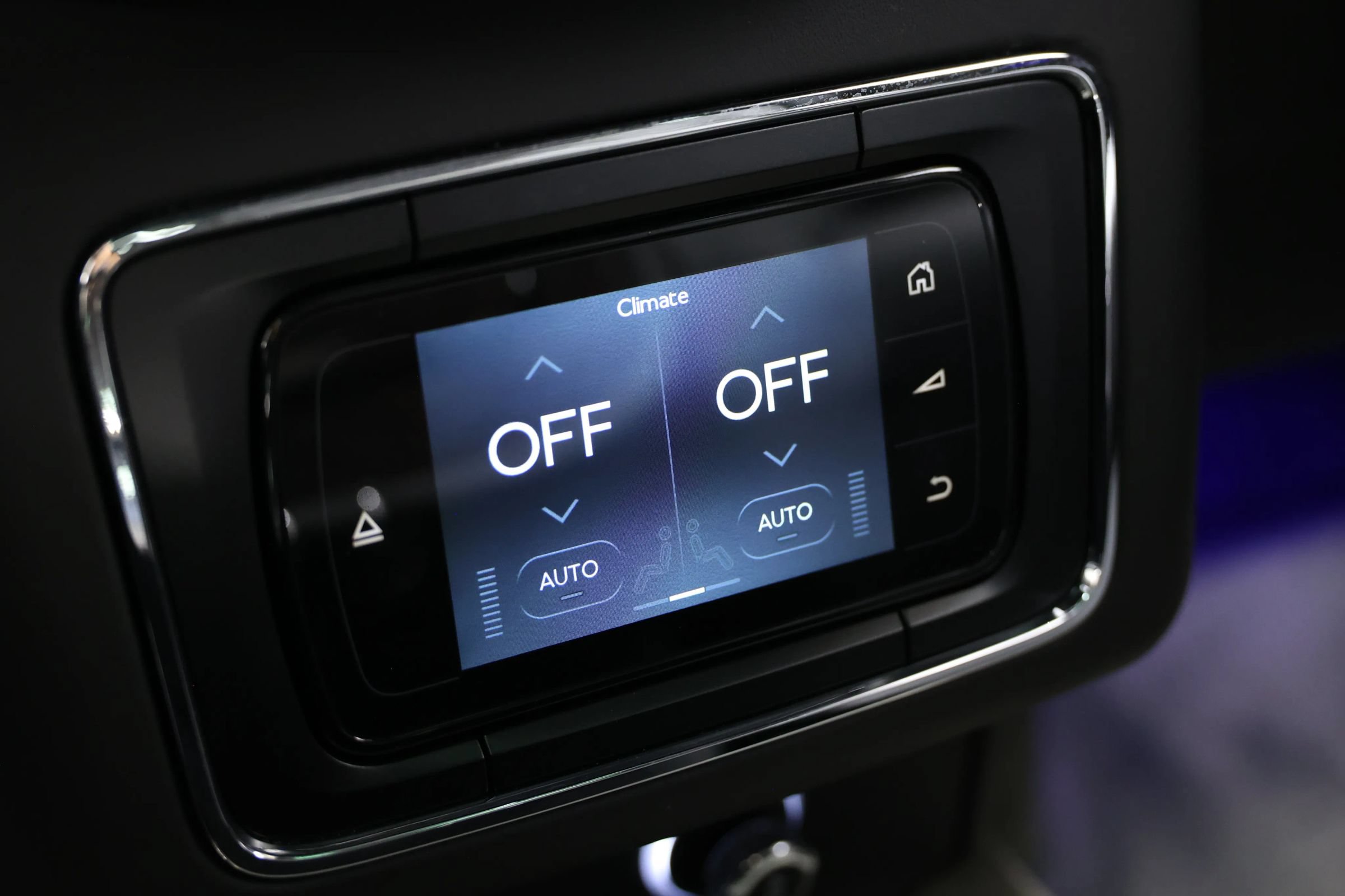 Used 2020 Bentley Bentayga Plug-In Hybrid AWD/4WD image 66