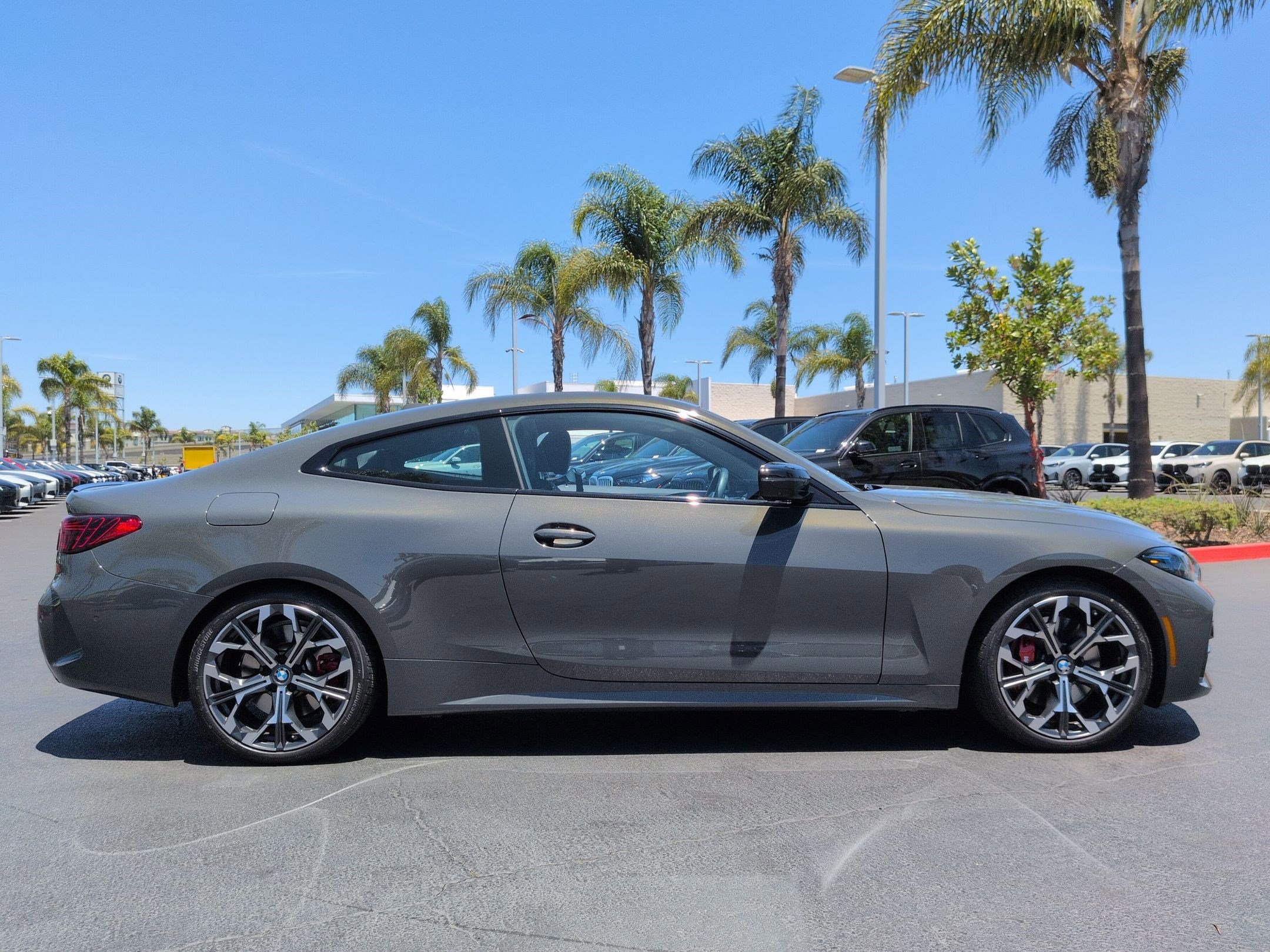 Used 2026 BMW 430i Coupe w/ M Sport Package RWD image 11