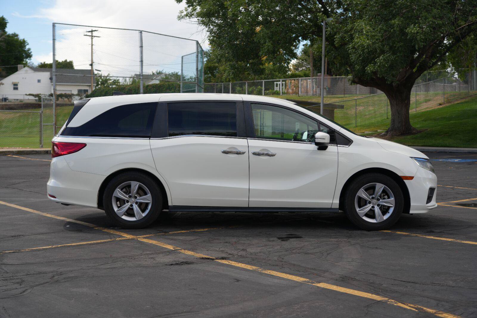Used 2019 Honda Odyssey EX image 6