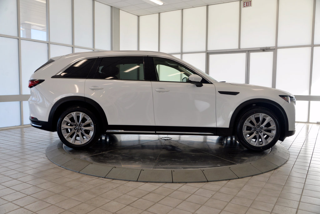 Certified 2024 MAZDA CX-90 3.3 Turbo w/ Premium Package AWD/4WD image 9